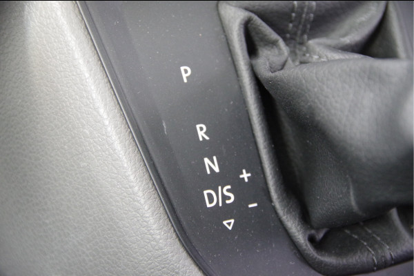 Volkswagen Crafter 2.0 TDI L3H2 177PK AUT. 2X SCHUIFDEUR, LED, TREKHAAK, ADAPT. CRUISE, NAVI, AIRCO, STOELVERWARMING, GEVEERDE STOEL, NL AUTO, NAP