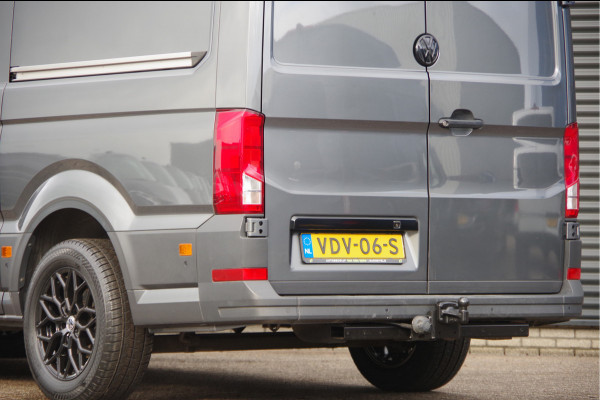 Volkswagen Crafter 2.0 TDI L3H2 177PK AUT. 2X SCHUIFDEUR, LED, TREKHAAK, ADAPT. CRUISE, NAVI, AIRCO, STOELVERWARMING, GEVEERDE STOEL, NL AUTO, NAP