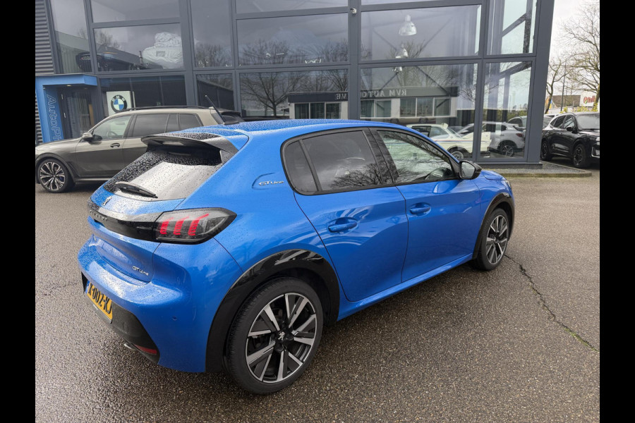 Peugeot 208 1.2 PureTech GT-Line CAMERA | NAVIGATIE | DEALER ONDERHOUDEN | INCLUSIEF 12 MAANDEN BOVAG GARANTIE