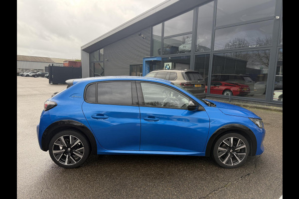 Peugeot 208 1.2 PureTech GT-Line CAMERA | NAVIGATIE | DEALER ONDERHOUDEN | INCLUSIEF 12 MAANDEN BOVAG GARANTIE