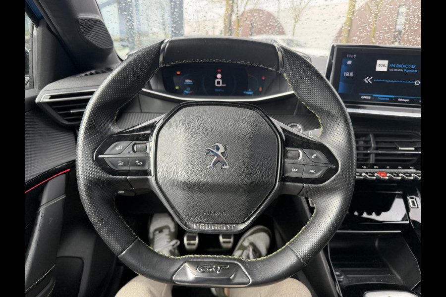 Peugeot 208 1.2 PureTech GT-Line CAMERA | NAVIGATIE | DEALER ONDERHOUDEN | INCLUSIEF 12 MAANDEN BOVAG GARANTIE