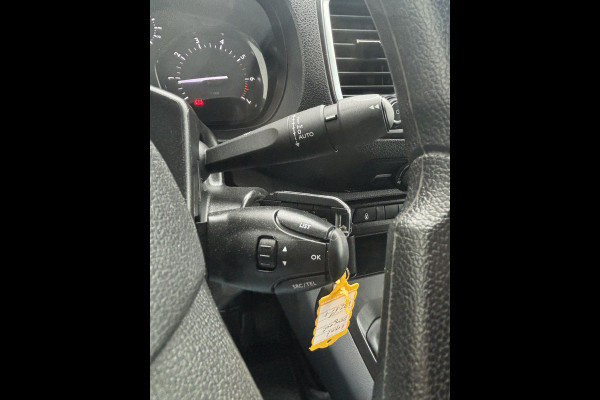 Peugeot Expert 2.0 BlueHDI 120*A/C*CRUISE*NAVI*HAAK*CARPLAY*3PERS