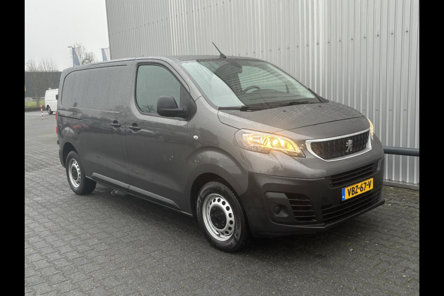 Peugeot Expert 2.0 BlueHDI 120*A/C*CRUISE*NAVI*HAAK*CARPLAY*3PERS