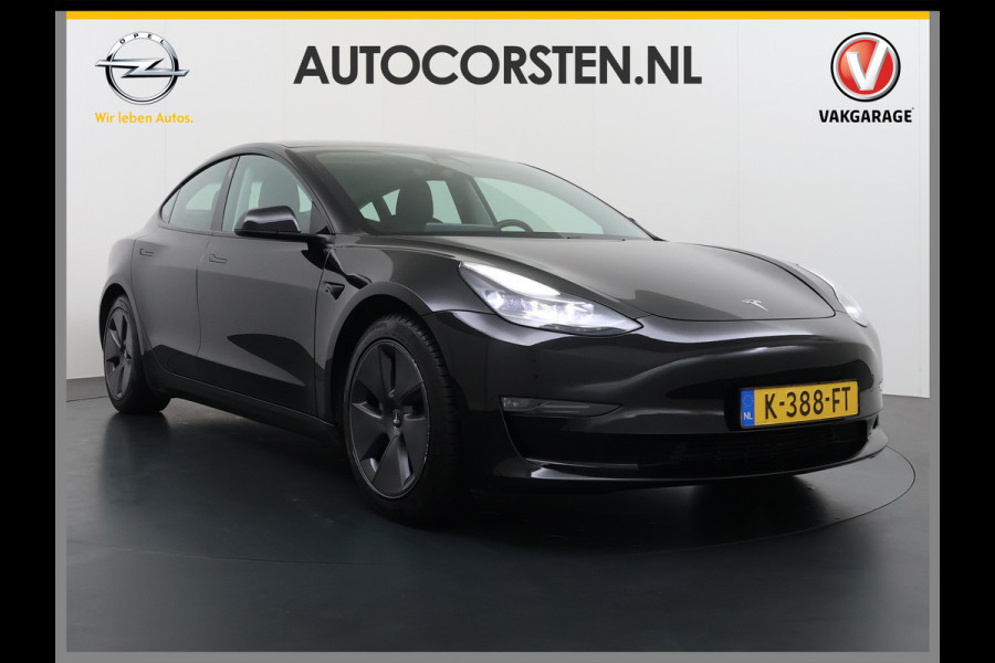 Tesla Model 3 Long Range AWD 75kWh Facelift Warmtepomp Trekhaak SOH 92% AutoPilot Leder Panoramadak Adaptive-Cruise Camera's Elektr.-Stuur+Sto Elek.Achterklep Navi LED DAB Voorverwarmen interieur Keyless One-Pedal-Drive 4WD 1e Eigenaar Origineel Nederlandse Auto Fabrieksgarantie op Accu en Motor tot 21-12-2028/192.00km
