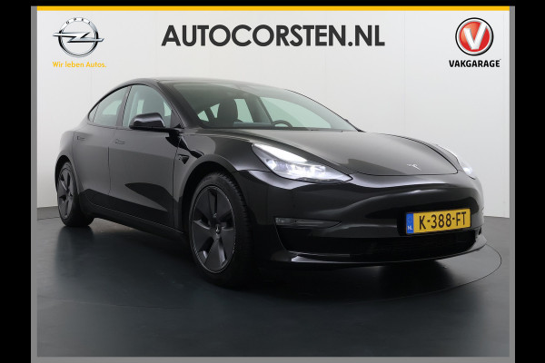 Tesla Model 3 Long Range AWD 75kWh Facelift Warmtepomp Trekhaak SOH 92% AutoPilot Leder Panoramadak Adaptive-Cruise Camera's Elektr.-Stuur+Sto Elek.Achterklep Navi LED DAB Voorverwarmen interieur Keyless One-Pedal-Drive 4WD 1e Eigenaar Origineel Nederlandse Auto Fabrieksgarantie op Accu en Motor tot 21-12-2028/192.00km