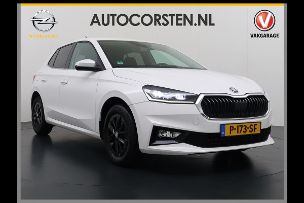 Škoda Fabia 1.0TSI 96PK 5Drs Ecc Navi* Camera Stoelverwarming Apple Carplay Android Auto Cruise Control Pdc Lmv Isofix Privacyglas Led Smartlink Bluetooth Keyless Licht-/regensensor Mooie en complete Skoda Fabia 380 Liter kofferruimte