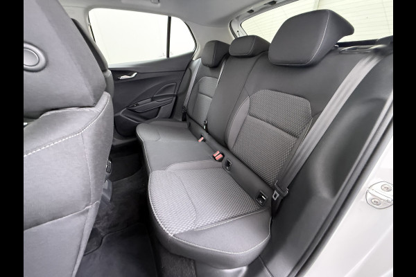 Škoda Fabia 1.0TSI 96PK 5Drs Ecc Navi* Camera Stoelverwarming Apple Carplay Android Auto Cruise Control Pdc Lmv Isofix Privacyglas Led Smartlink Bluetooth Keyless Licht-/regensensor Mooie en complete Skoda Fabia 380 Liter kofferruimte