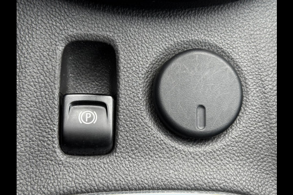 Opel Astra 1.0 Innovation Navi,Camera,Schuifdak,Dealer Onderhouden,Keyless,Pdc V+A,N.A.P,105pk,Rijstrooksensor,Blind Spot Detection,Lm velgen,Nieuwe Apk bij Aflevering