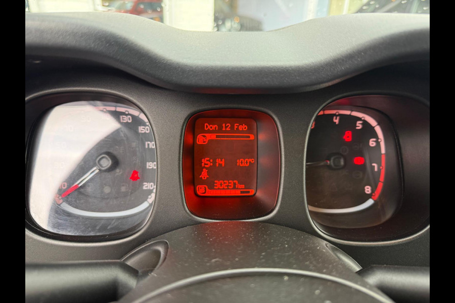 Fiat Panda 1.0 Hybrid Cross 5 persoons