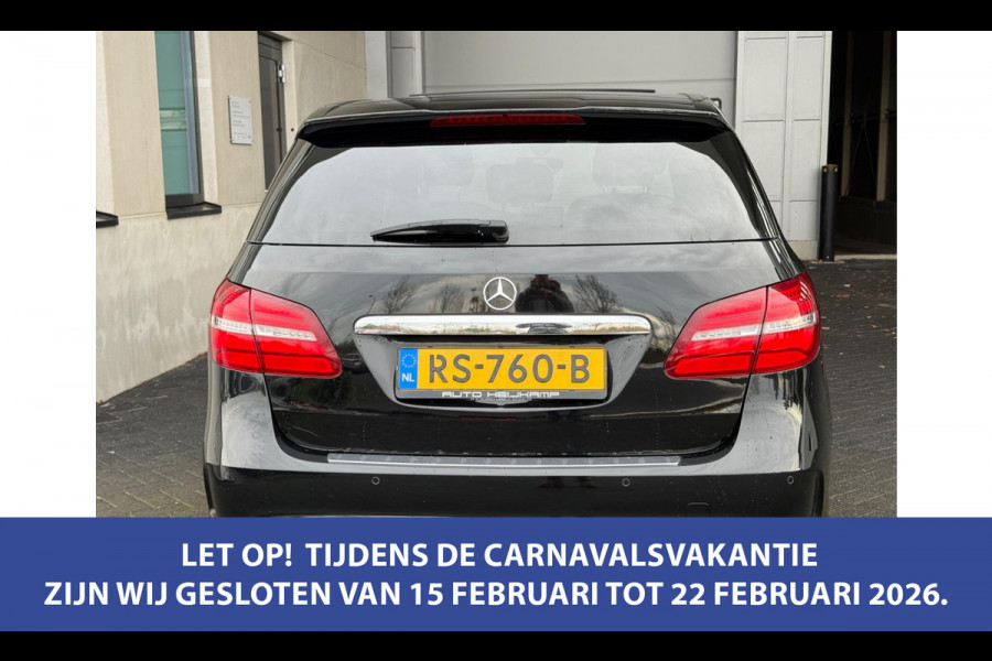 Mercedes-Benz B-Klasse 180 AUTOMAAT AMG styling, panoramadak, trekhaak, 47000 km, dealer onderhouden, NL auto met nap