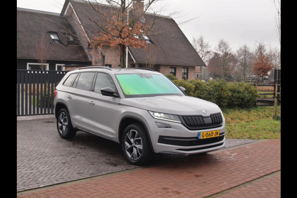 Škoda Kodiaq 1.5 TSI Sportline Business 7p. |  DSG | 7 Persoons | Trekhaak | Camera | Sfeerverlichting |