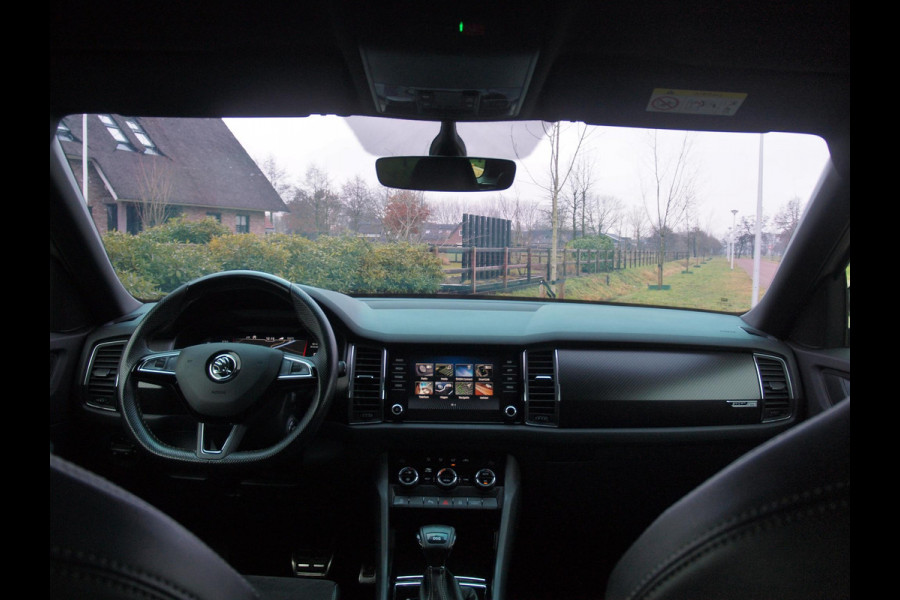 Škoda Kodiaq 1.5 TSI Sportline Business 7p. |  DSG | 7 Persoons | Trekhaak | Camera | Sfeerverlichting |