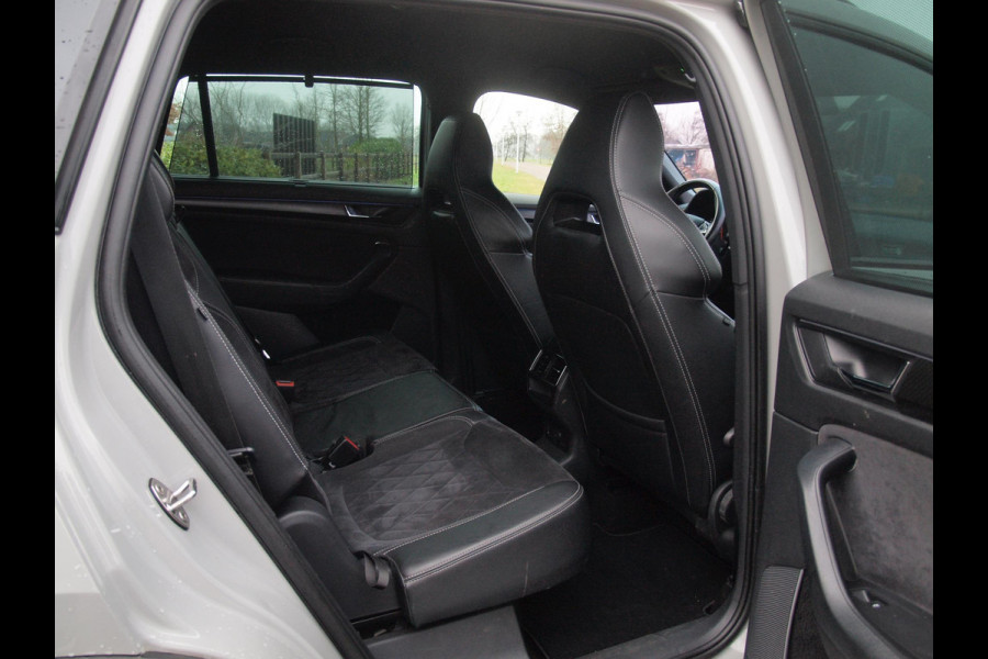 Škoda Kodiaq 1.5 TSI Sportline Business 7p. |  DSG | 7 Persoons | Trekhaak | Camera | Sfeerverlichting |
