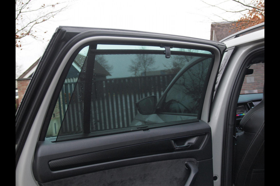 Škoda Kodiaq 1.5 TSI Sportline Business 7p. |  DSG | 7 Persoons | Trekhaak | Camera | Sfeerverlichting |