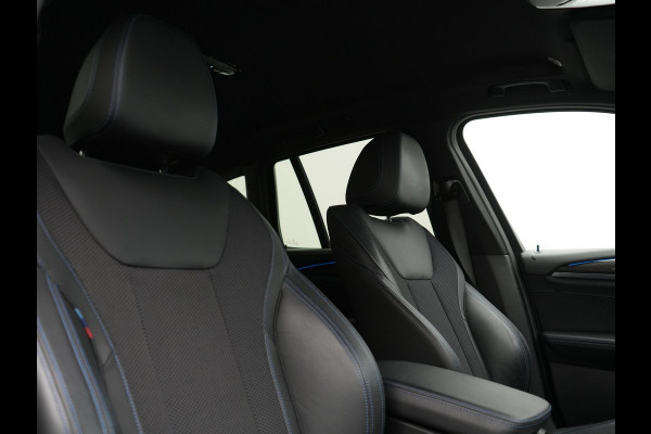 BMW X3 xDrive30e M Sport Plug In Hybrid 293pk Dealer O.H PHEV | Trekhaak Af Fabriek | Adaptive LED | 360 Camera | Head Up | Harman / Kardon | Lederen Sportstoelen Memory & Verwarmd | Blis | Keyless | Navigatie | Cruise Control | Apple Carplay |