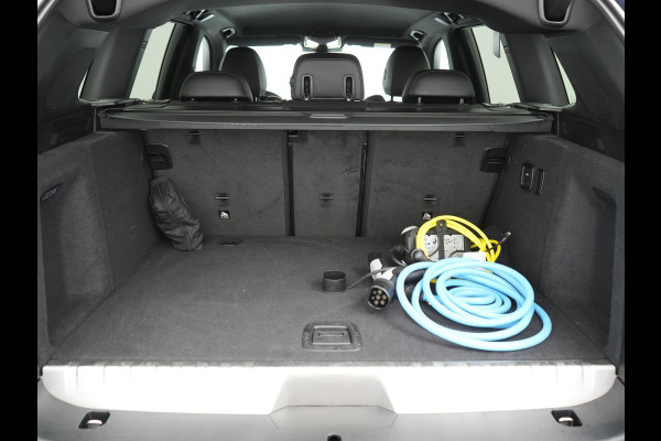 BMW X3 xDrive30e M Sport Plug In Hybrid 293pk Dealer O.H PHEV | Trekhaak Af Fabriek | Adaptive LED | 360 Camera | Head Up | Harman / Kardon | Lederen Sportstoelen Memory & Verwarmd | Blis | Keyless | Navigatie | Cruise Control | Apple Carplay |