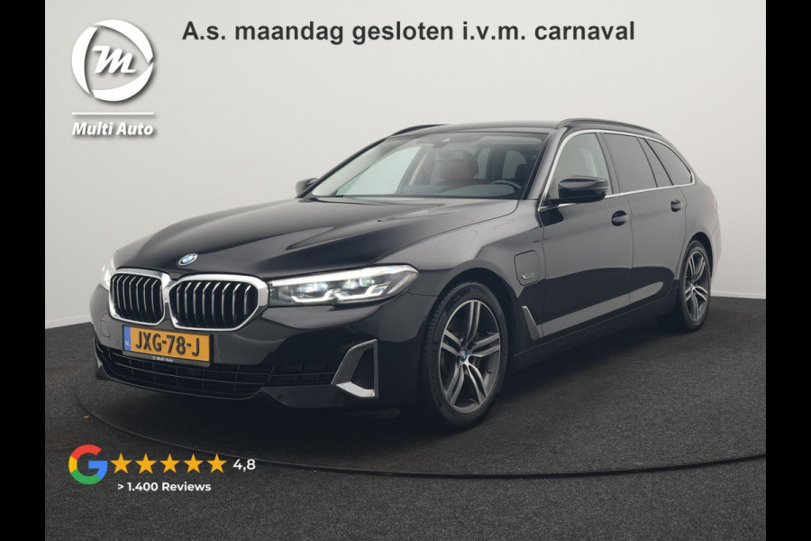 BMW 5 Serie Touring 530e Luxury Line Plug In Hybrid 293pk Dealer O.H PHEV | Trekhaak Af Fabriek | Camera | Comfortstoelen Memory & Verwarmd | Cruise Control | Apple Carplay | Navigatie | Virtual | DAB | 18" L.M | BMW LED |