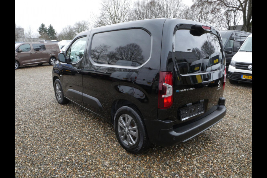 Peugeot e-Partner Asphalt, 50 kWh, L1, Airco