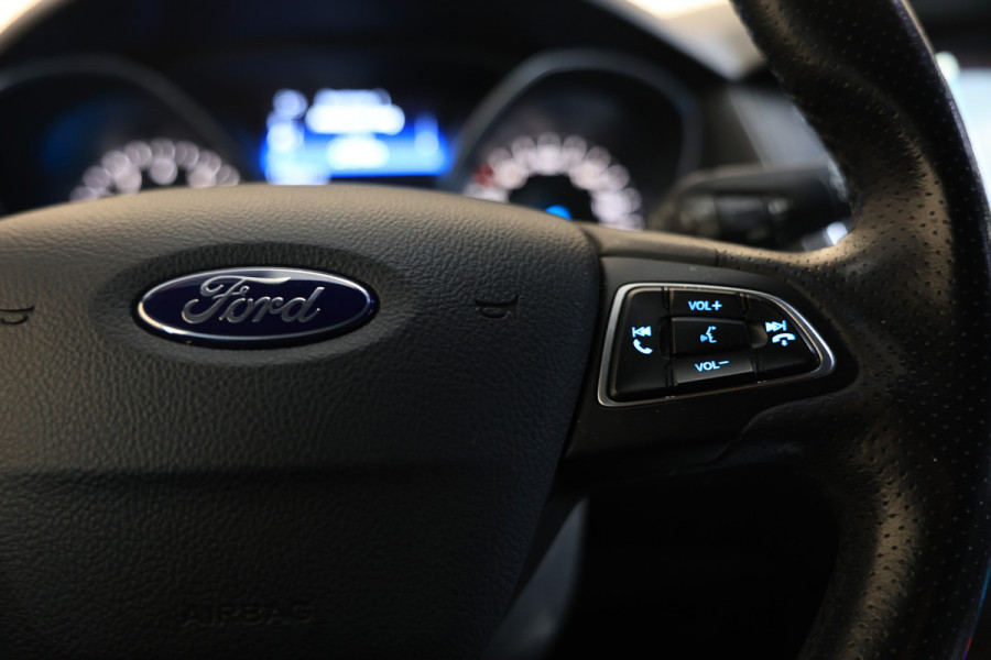 Ford FOCUS Wagon 1.5 ST-Line NAP TRKHK NAVI CAMERA CLIMA PDC PARKAst '18