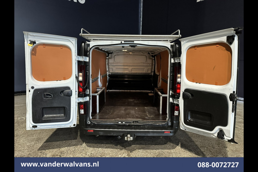 Renault Trafic 2.0 dCi 120pk L2H1 Euro6 Airco | Imperiaal | LED | Cruisecontrol | Trekhaak Parkeersensoren, Bijrijdersbank