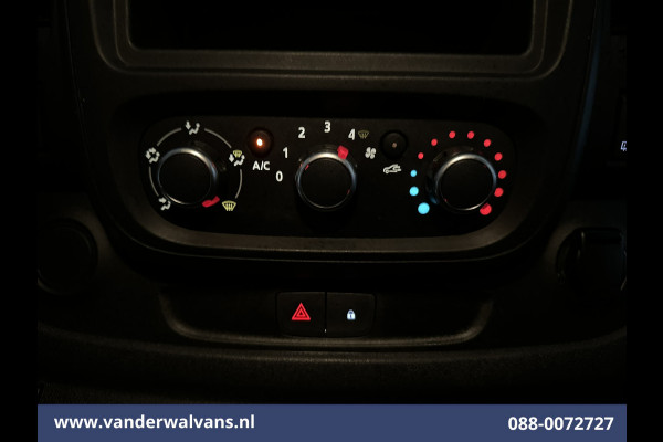 Renault Trafic 2.0 dCi 120pk L2H1 Euro6 Airco | Imperiaal | LED | Cruisecontrol | Trekhaak Parkeersensoren, Bijrijdersbank