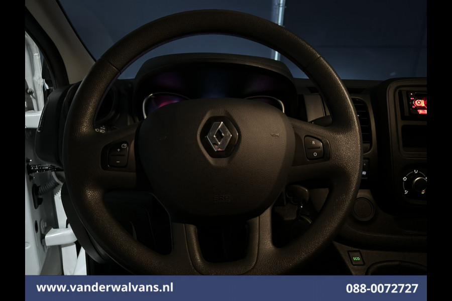 Renault Trafic 2.0 dCi 120pk L2H1 Euro6 Airco | Imperiaal | LED | Cruisecontrol | Trekhaak Parkeersensoren, Bijrijdersbank