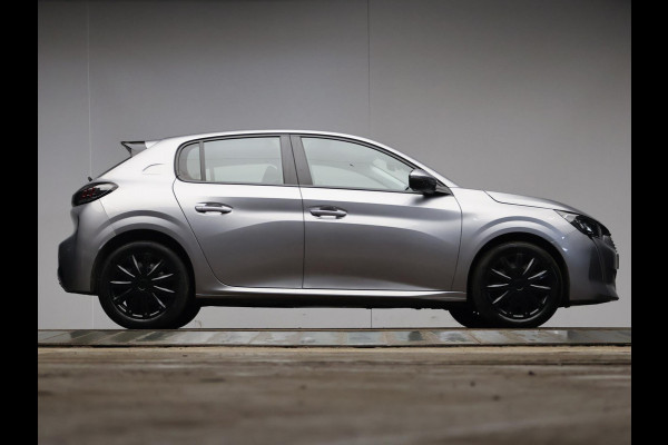 Peugeot 208 1.2 PureTech Sport (APPLE CARPLAY,NAVI,CAMERA,360 VIEW,LED,FLIPPERS,CRUISE,SPORTSTOELEN,NETTE STAAT)