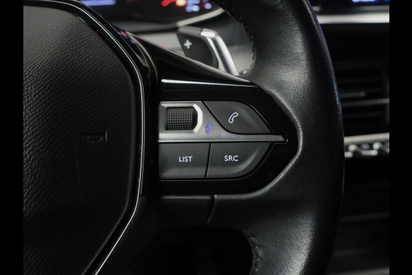 Peugeot 208 1.2 PureTech Sport (APPLE CARPLAY,NAVI,CAMERA,360 VIEW,LED,FLIPPERS,CRUISE,SPORTSTOELEN,NETTE STAAT)