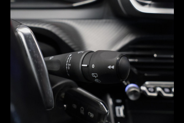 Peugeot 208 1.2 PureTech Sport (APPLE CARPLAY,NAVI,CAMERA,360 VIEW,LED,FLIPPERS,CRUISE,SPORTSTOELEN,NETTE STAAT)