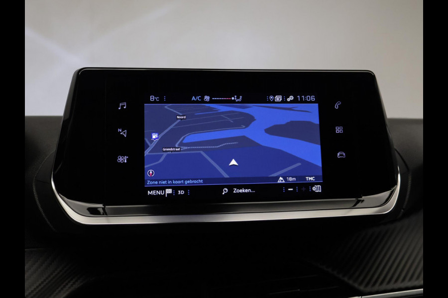 Peugeot 208 1.2 PureTech Sport (APPLE CARPLAY,NAVI,CAMERA,360 VIEW,LED,FLIPPERS,CRUISE,SPORTSTOELEN,NETTE STAAT)