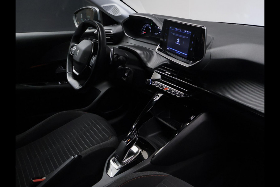 Peugeot 208 1.2 PureTech Sport (APPLE CARPLAY,NAVI,CAMERA,360 VIEW,LED,FLIPPERS,CRUISE,SPORTSTOELEN,NETTE STAAT)