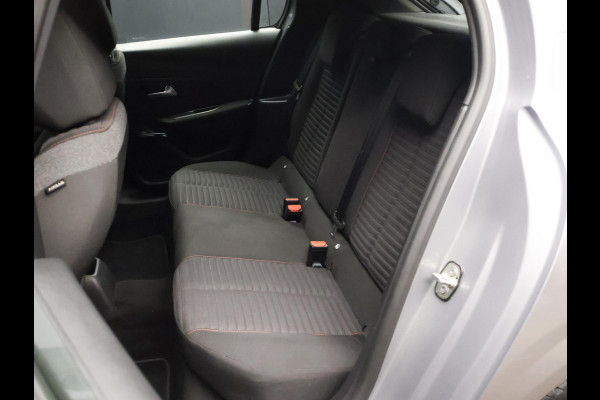 Peugeot 208 1.2 PureTech Sport (APPLE CARPLAY,NAVI,CAMERA,360 VIEW,LED,FLIPPERS,CRUISE,SPORTSTOELEN,NETTE STAAT)