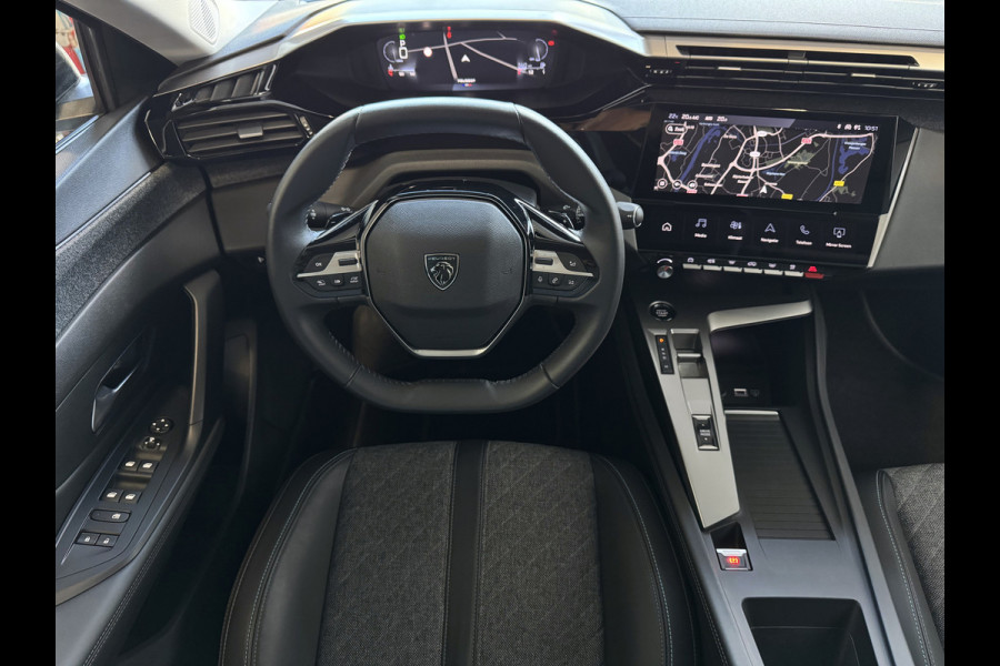 Peugeot 408 BENZINE ALLURE 130 PK XL.NAVI 360.CAMERA LED HALF LEER VIR.COCKPIT