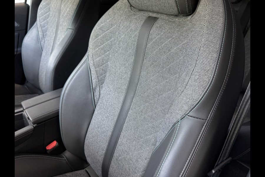Peugeot 408 BENZINE ALLURE 130 PK XL.NAVI 360.CAMERA LED HALF LEER VIR.COCKPIT