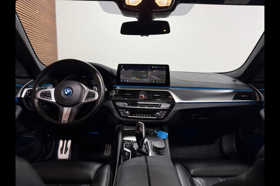 BMW 5 Serie Touring 530e M-Sport Pro xDrive | bomVOL | Pano | H/K Sound | HUD | ACC | Nappa leder | Parkeerassistent+
