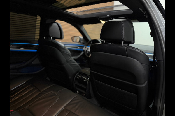 BMW 5 Serie Touring 530e M-Sport Pro xDrive | bomVOL | Pano | H/K Sound | HUD | ACC | Nappa leder | Parkeerassistent+