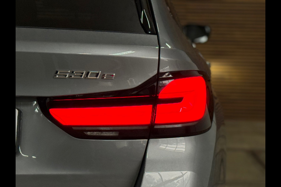 BMW 5 Serie Touring 530e M-Sport Pro xDrive | bomVOL | Pano | H/K Sound | HUD | ACC | Nappa leder | Parkeerassistent+
