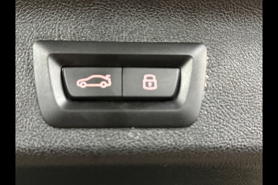 BMW 5 Serie Touring 530e M-Sport Pro xDrive | bomVOL | Pano | H/K Sound | HUD | ACC | Nappa leder | Parkeerassistent+