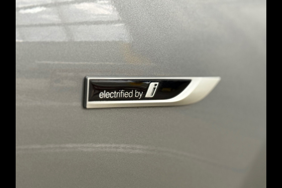 BMW 5 Serie Touring 530e M-Sport Pro xDrive | bomVOL | Pano | H/K Sound | HUD | ACC | Nappa leder | Parkeerassistent+