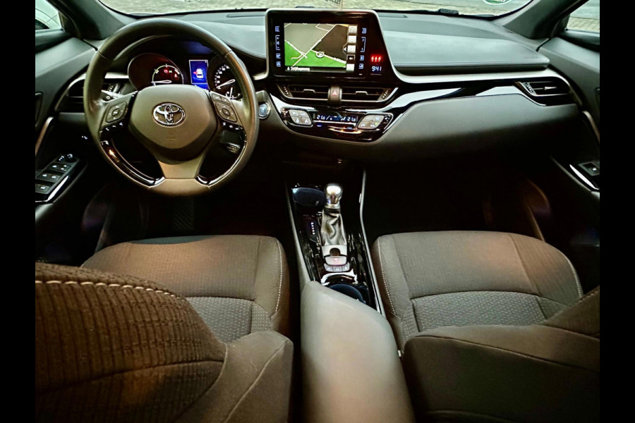 Toyota C-HR 1.8 Hybrid Dynamic, NAP, KeyLess, Adap. Cruise Control