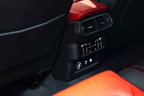 Lamborghini Urus ManSORY |TWOTONE|PANO|B&O|LIMITED