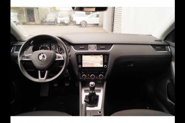 Škoda Octavia Combi 1.0 TSI Ambition Bns -NAVI-PDC-CRUISE-