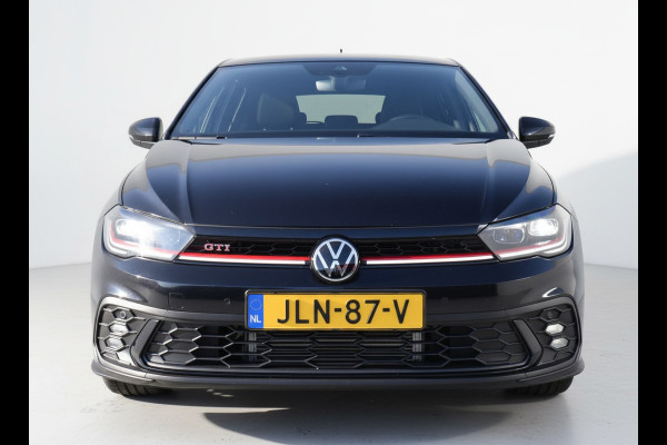 Volkswagen Polo 2.0 TSI GTI TSI 210PK DSG GTI-SPORT LED/CARPLAY/PDC FABRIEKS GARANTIE