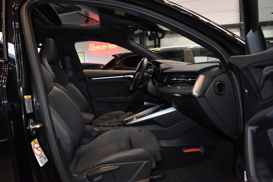 Audi A3 Sportback 45 TFSI e S-edition Competition PANODAK B&O MATRIX VIRTUAL COCKPIT VOL!