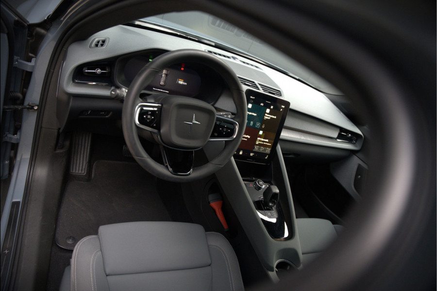 Polestar 2 Long Range Dual Motor Launch Edition 78kWh | Panoramadak | Stoelverwarming | Stuurverwarming | Harman Kardon | Memory Seat | 360 Camera | Keyless | Apple Carplay | Adaptive Cruise Control | BTW | LED |