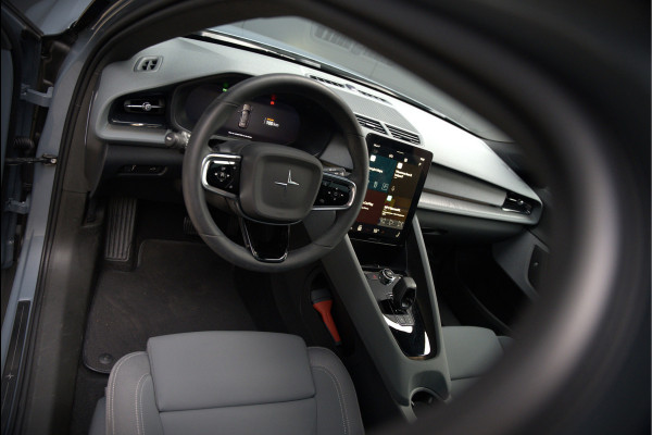 Polestar 2 Long Range Dual Motor Launch Edition 78kWh | Panoramadak | Stoelverwarming | Stuurverwarming | Harman Kardon | Memory Seat | 360 Camera | Keyless | Apple Carplay | Adaptive Cruise Control | BTW | LED |
