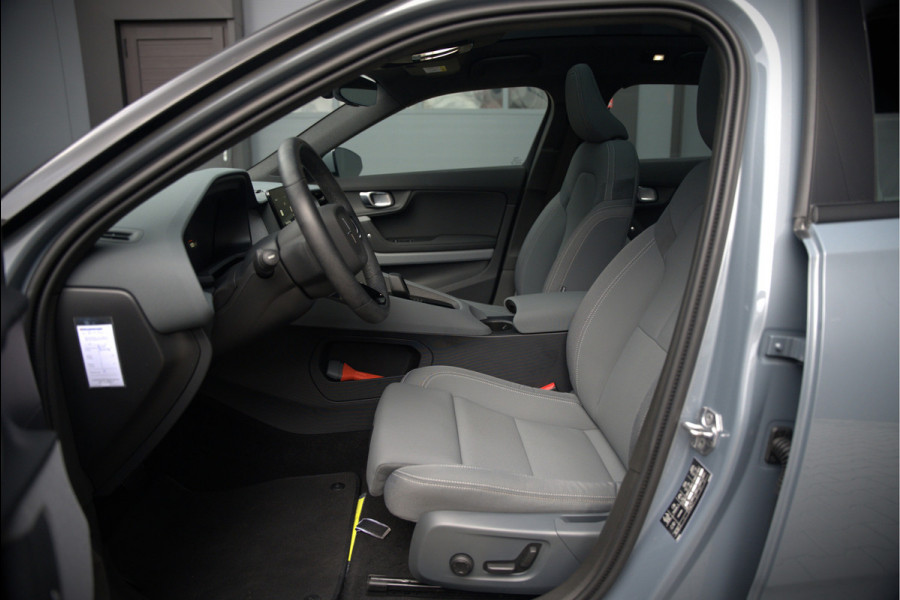 Polestar 2 Long Range Dual Motor Launch Edition 78kWh | Panoramadak | Stoelverwarming | Stuurverwarming | Harman Kardon | Memory Seat | 360 Camera | Keyless | Apple Carplay | Adaptive Cruise Control | BTW | LED |