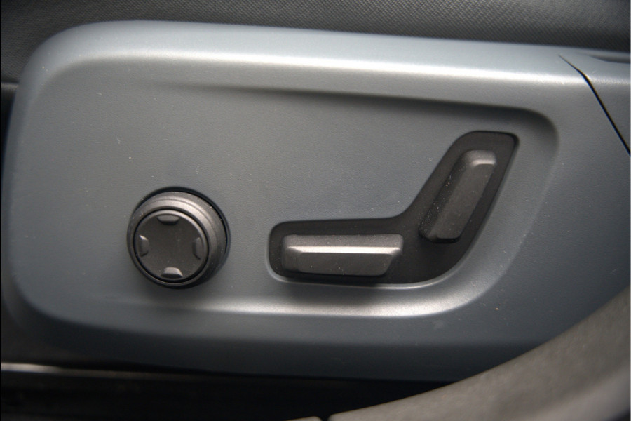 Polestar 2 Long Range Dual Motor Launch Edition 78kWh | Panoramadak | Stoelverwarming | Stuurverwarming | Harman Kardon | Memory Seat | 360 Camera | Keyless | Apple Carplay | Adaptive Cruise Control | BTW | LED |