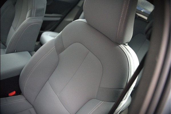 Polestar 2 Long Range Dual Motor Launch Edition 78kWh | Panoramadak | Stoelverwarming | Stuurverwarming | Harman Kardon | Memory Seat | 360 Camera | Keyless | Apple Carplay | Adaptive Cruise Control | BTW | LED |