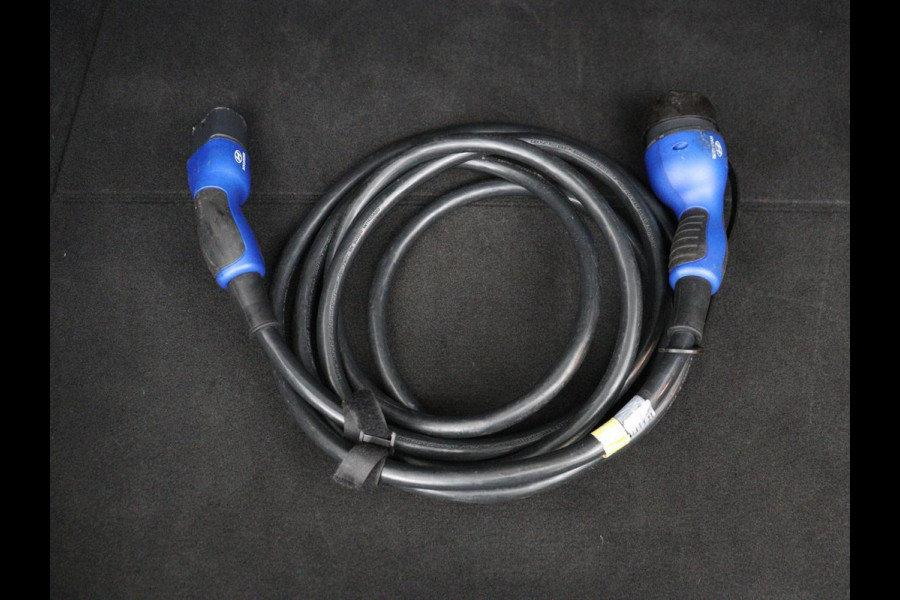 Hyundai IONIQ Comfort EV 38 kWh | SOH 100% | Stoelverwarming | Adaptive cruise | Warmtepomp | Carplay | Camera | Full LED | Keyless | Navigatie | Infinity Sound